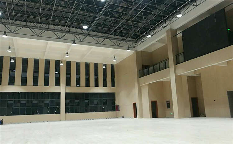 進口體育地板怎么安裝